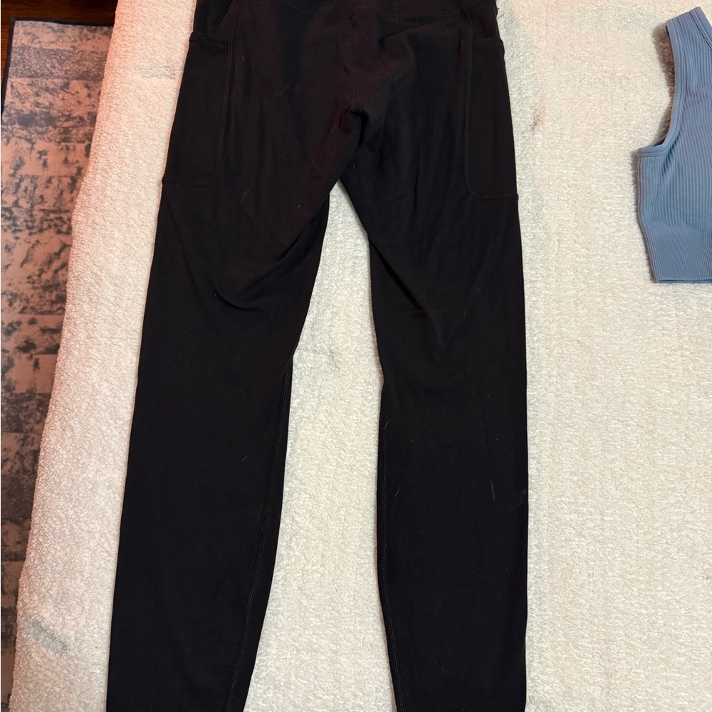 Black HeyNuts Leggings with pockets